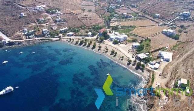Αγροτεμάχια 111.000 τ.μ. προς πώληση