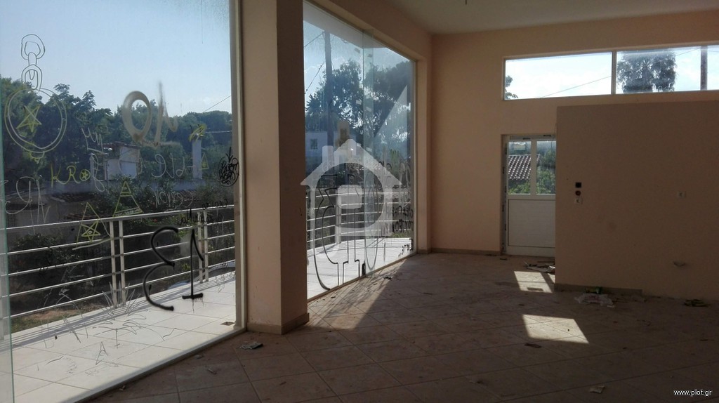Κατάστημα 280 τ.μ. προς ενοικίαση, Κέντρο Αρτέμιδας Αττικής