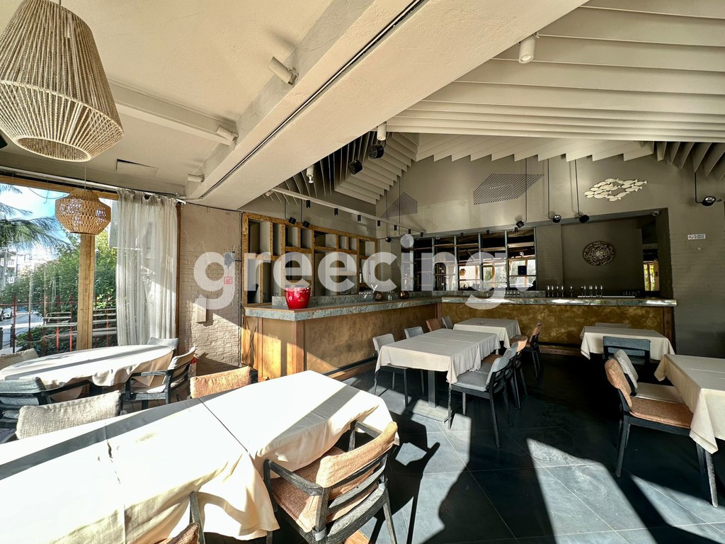 Κατάστημα 750 τ.μ. προς ενοικίαση, Αθήνα - Βόρεια Προάστια, Κηφισιά