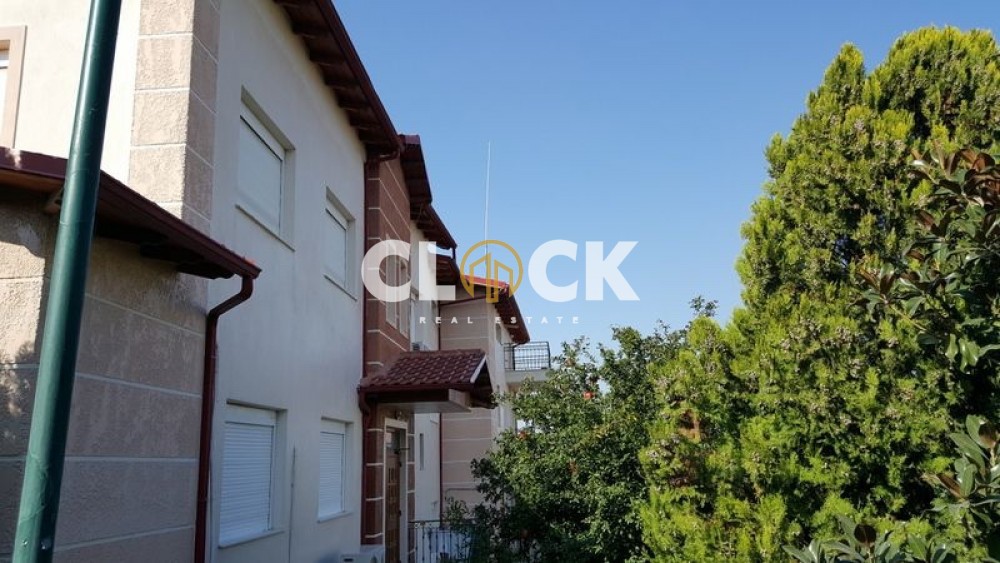 Επιχειρηματικό κτίριο 1.073 τ.μ. προς ενοικίαση, Ελαιώνες