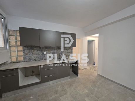 Apartment 40sqm for rent-Kipseli