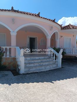 Detached home 120 sqm for sale