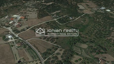 Land plot 2.500 sqm for sale