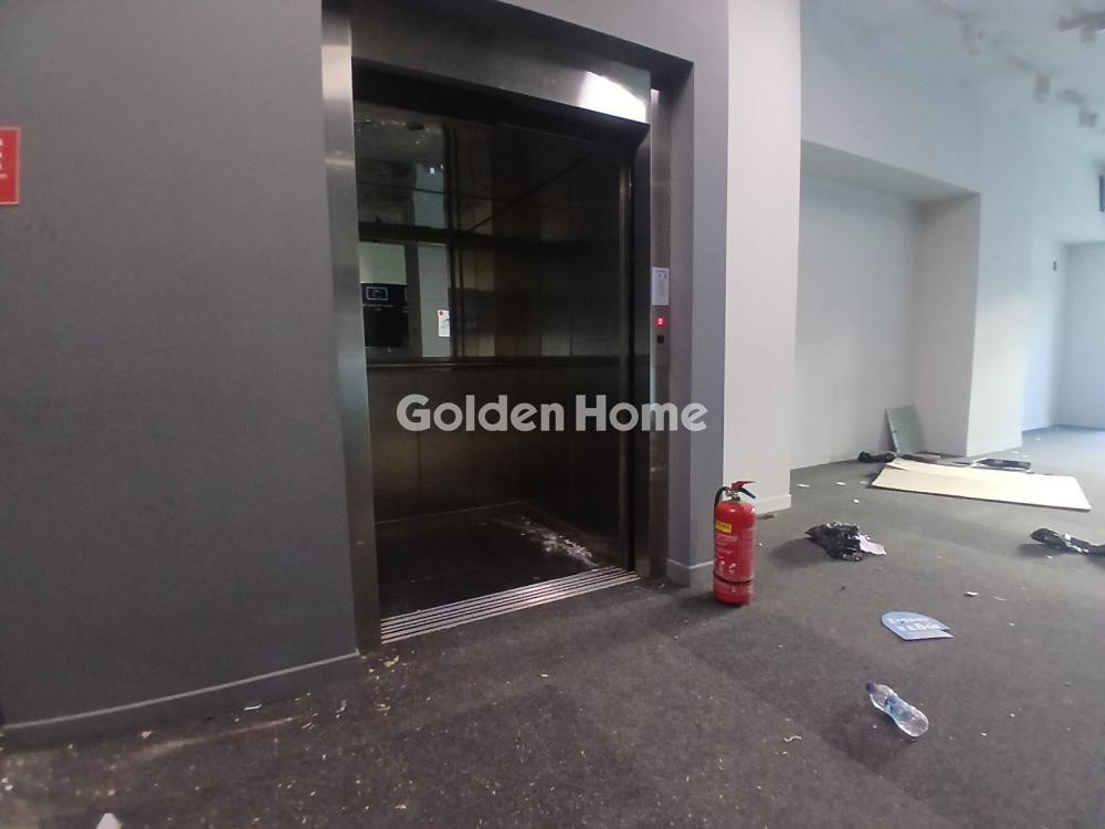 Κατάστημα 597 τ.μ. προς ενοικίαση, Πολυτεχνείο