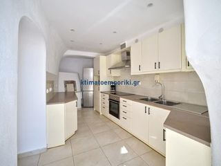 Βίλλα 170 τ.μ. για πώληση, Κυκλάδες, Σαντορίνη-thumb-13