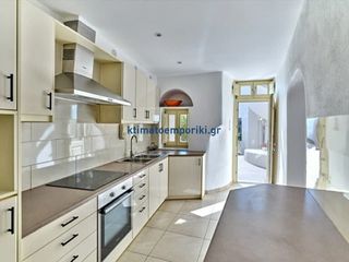 Βίλλα 170 τ.μ. για πώληση, Κυκλάδες, Σαντορίνη-thumb-12