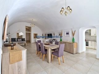 Βίλλα 170 τ.μ. για πώληση, Κυκλάδες, Σαντορίνη-thumb-20