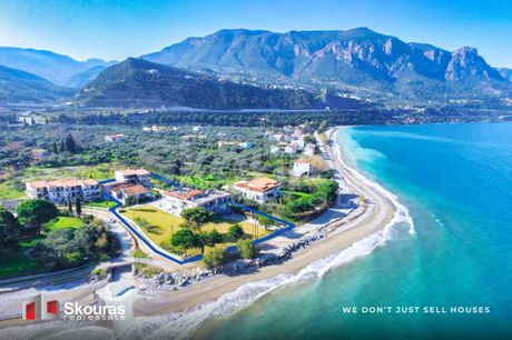 Συγκρότημα διαμερισμάτων 1.130τ.μ. για πώληση-Διακοπτό