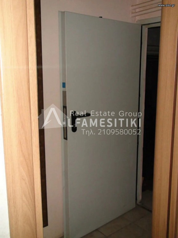 Κατάστημα 310 τ.μ. προς ενοικίαση, Παλαιό Φάληρο