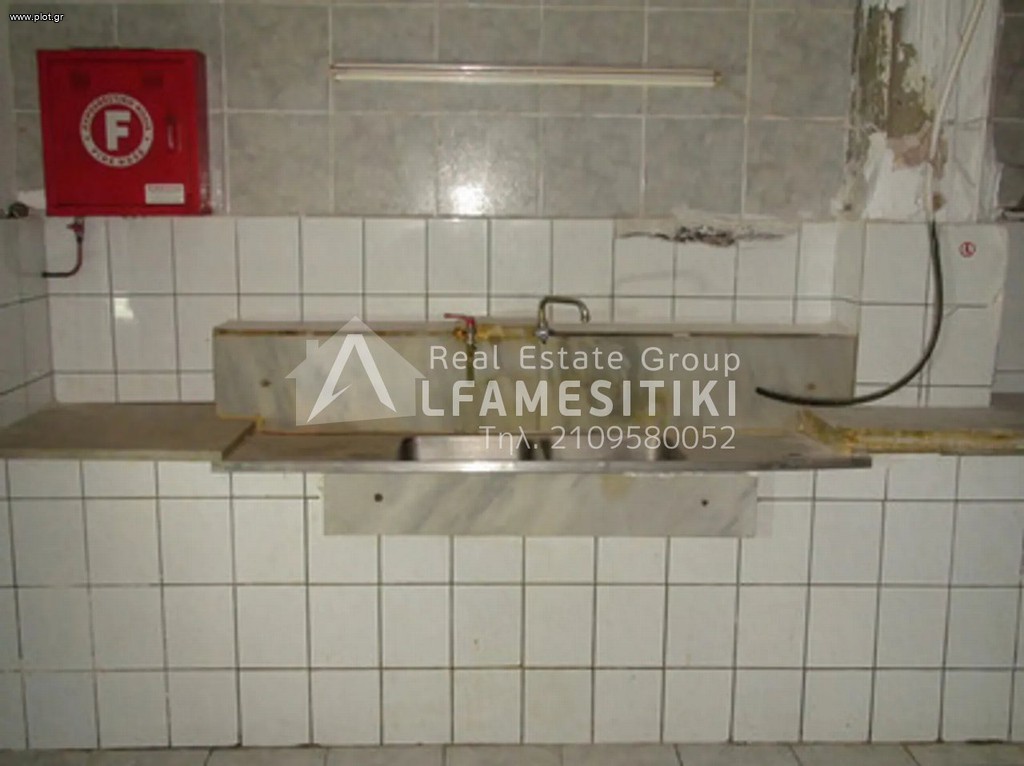 Κατάστημα 310 τ.μ. προς ενοικίαση, Παλαιό Φάληρο