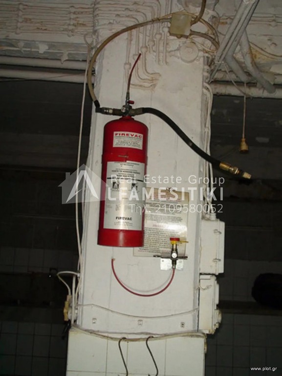Κατάστημα 310 τ.μ. προς ενοικίαση, Παλαιό Φάληρο