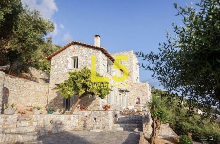 Βίλλα 220 τ.μ. πρός πώληση, Μεσσηνία, Καλαμάτα