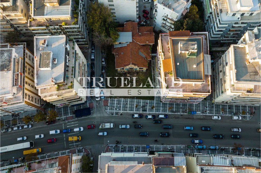 Κτίριο 683,30 τ.μ. προς πώληση, Μαρτίου