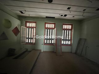 Επιχειρηματικό κτίριο 200 τ.μ. για ενοικίαση