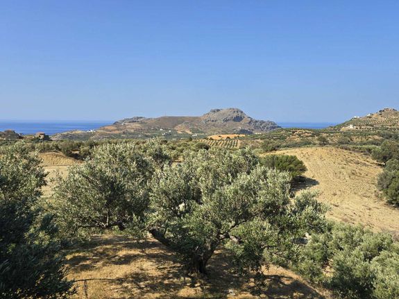 Οικόπεδο 1.930 τ.μ. για πώληση, Ν. Ρεθύμνου, Φοινίκας