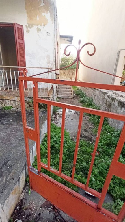 Μονοκατοικία 61 τ.μ. πρός πώληση, Αθήνα - Δυτικά Προάστια, Αγία Βαρβάρα