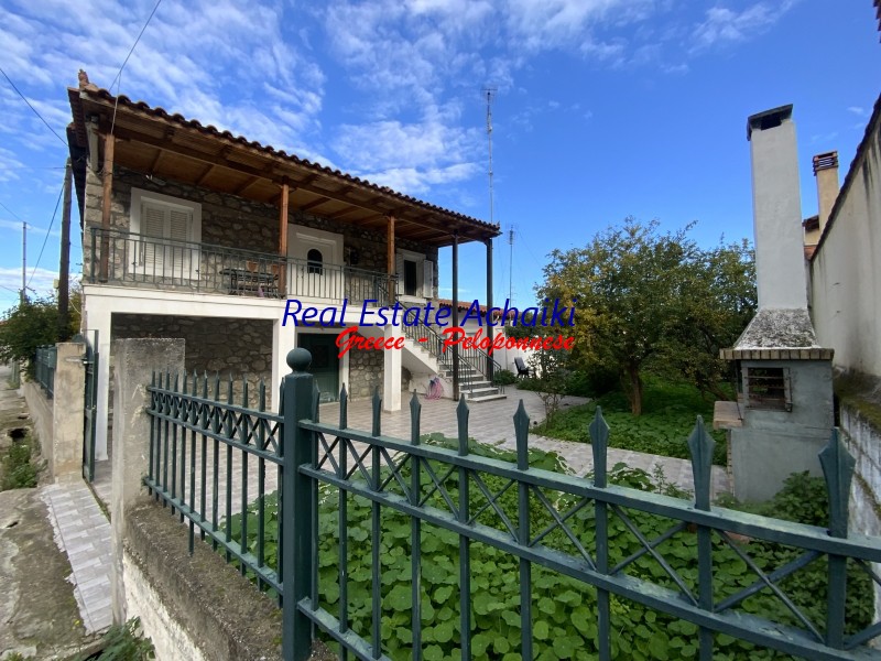 Συγκρότημα διαμερισμάτων 210 τ.μ. πρός πώληση, Αχαΐα, Διακοπτό