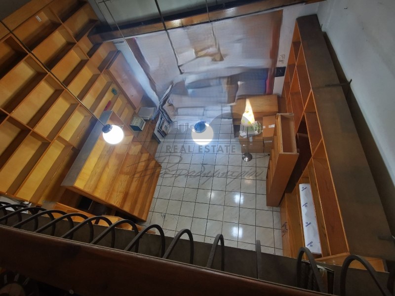 Store 37 sqm for rent, Volos Center