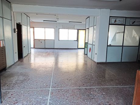 Γραφείο 180 τ.μ. πρός ενοικίαση