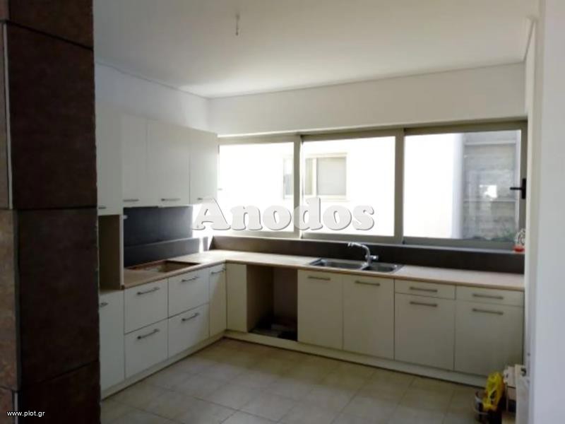 Μεζονέτα 267 τ.μ. πρός ενοικίαση, Αθήνα - Βόρεια Προάστια, Κηφισιά