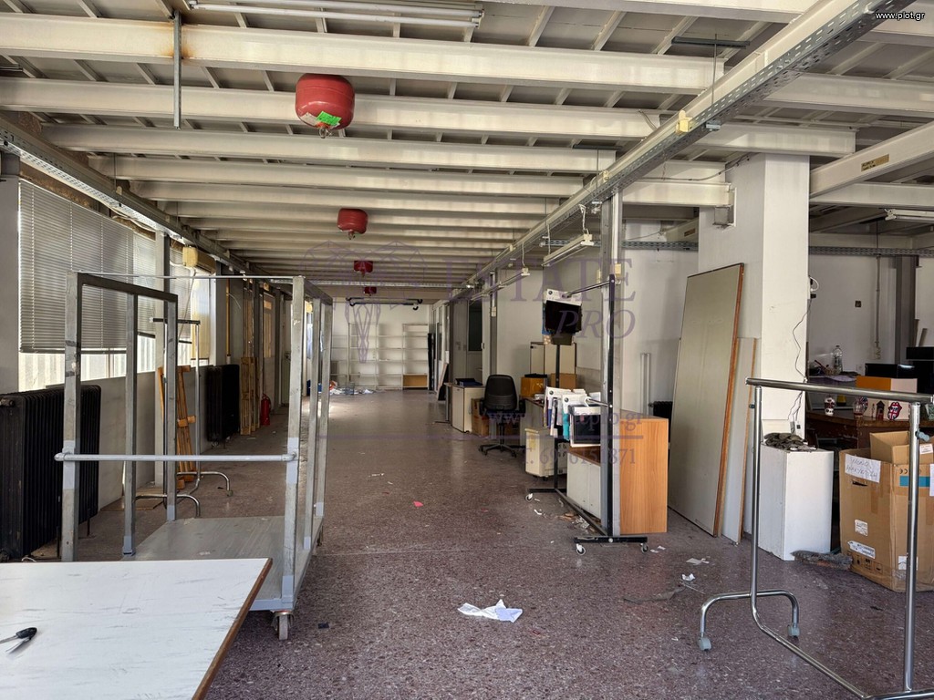 Βιοτεχνικός χώρος 900 τ.μ. πρός πώληση, Αθήνα - Δυτικά Προάστια, Νέα Φιλαδέλφεια