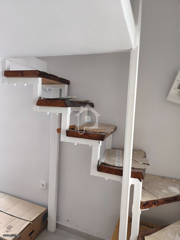 Store 70 sqm for rent, Evia, Tamines