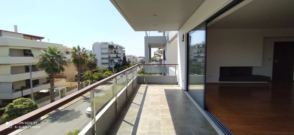 Διαμέρισμα 131 τ.μ. πρός πώληση, Αθήνα - Νότια Προάστια, Γλυφάδα