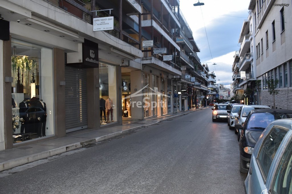 Κατάστημα 243 τ.μ. προς ενοικίαση, Κέντρο Ιωαννίνων