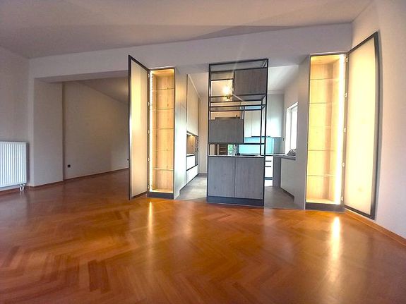 Apartment 131 sqm for rent, Athens - North, Kifisia