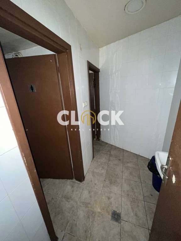 Κατάστημα 320 τ.μ. προς ενοικίαση, Νέα Παραλία