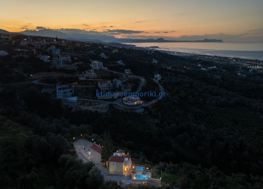 Βίλλα 600 τ.μ. πρός πώληση, Ν. Ρεθύμνου, Ρέθυμνο
