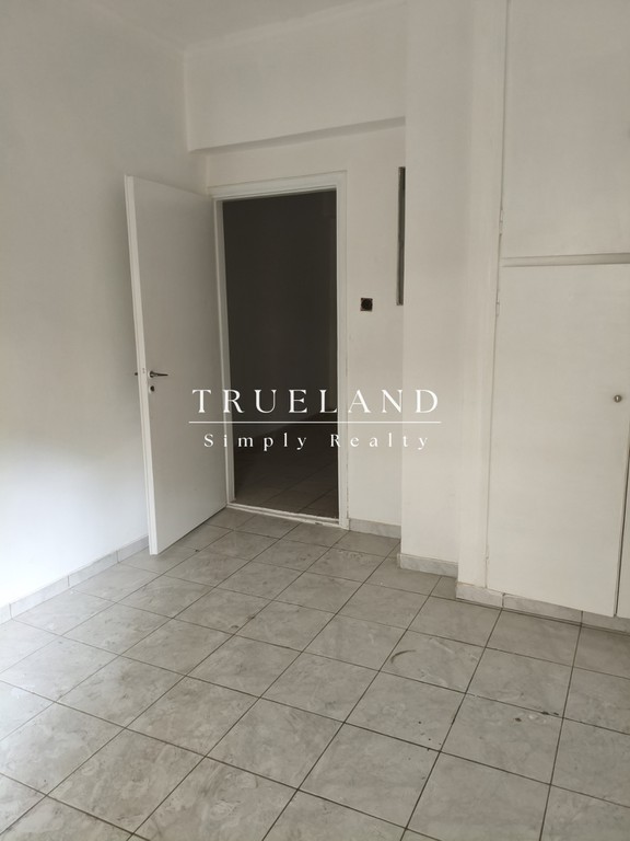Studio / γκαρσονιέρα 28 τ.μ. προς ενοικίαση, Καλλιθέα