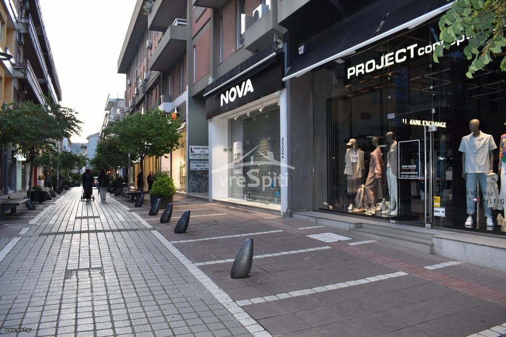 Κατάστημα 30 τ.μ. πρός πώληση, Ν. Ιωαννίνων, Ιωάννινα