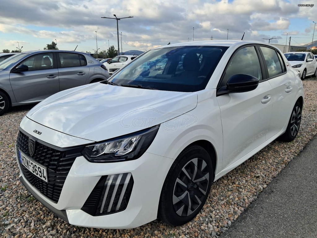 Peugeot 208 2025 1.2*STYLE*