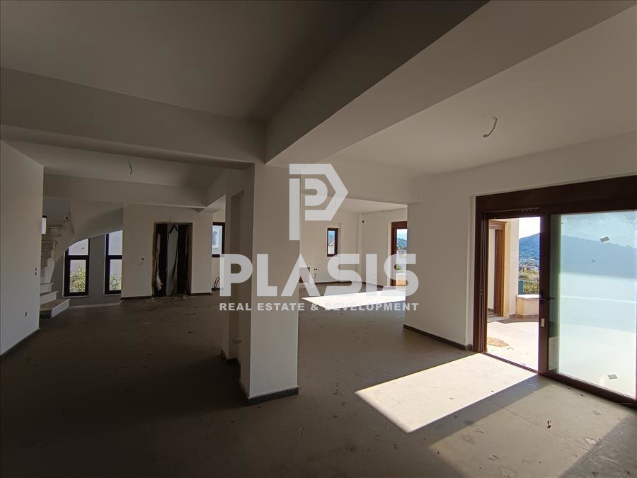 Βίλλα 540 τ.μ. πρός πώληση, Αττική - Υπόλοιπο, Καλύβια Θορικού