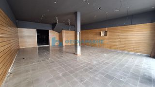 Store 280 sqm for rent