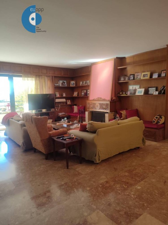 Διαμέρισμα 250 τ.μ. πρός πώληση, Αθήνα - Βόρεια Προάστια, Κηφισιά
