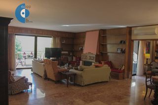 Διαμέρισμα 250 τ.μ. πρός πώληση