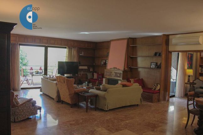 Apartment 250 sqm for sale, Athens - North, Kifisia