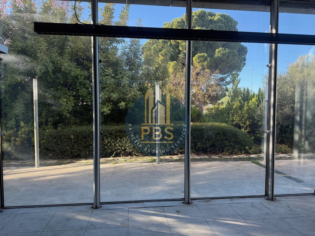 Κατάστημα 545 τ.μ. πρός ενοικίαση, Αθήνα - Βόρεια Προάστια, Μαρούσι