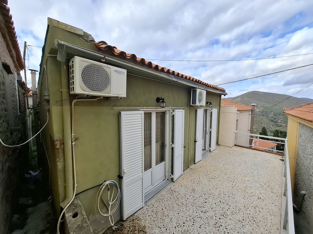 Μονοκατοικία 120 τ.μ. πρός πώληση, Ν. Λέσβου, Λήμνος - Μύρινα