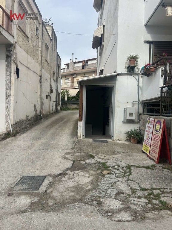 Αποθήκη 180 τ.μ. προς ενοικίαση, Θέρμη