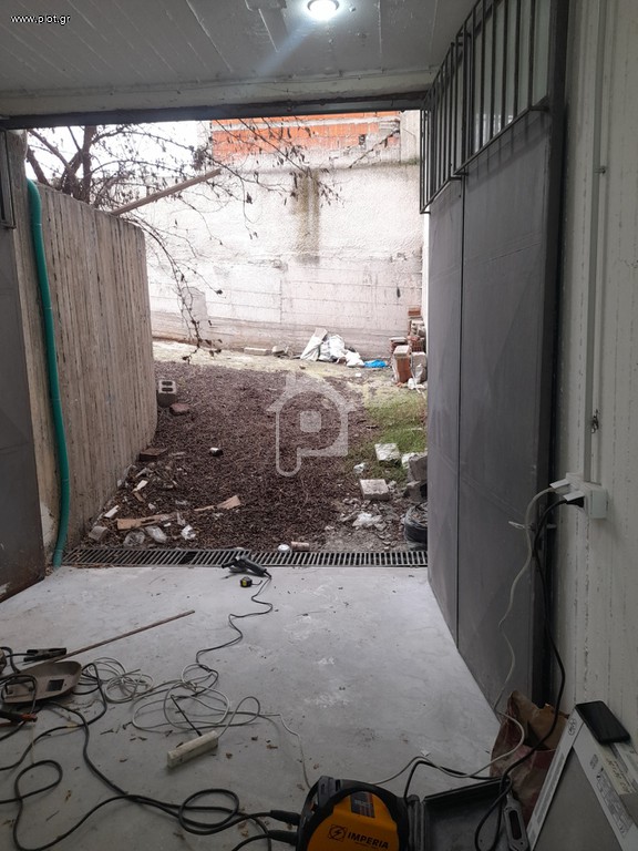 Επιχειρηματικό κτίριο 140 τ.μ. προς ενοικίαση, Νεάπολη Βόλου