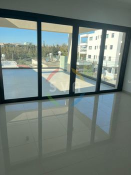 Apartment 128sqm for rent-