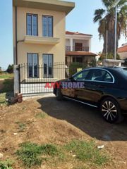 Συγκρότημα διαμερισμάτων 200 τ.μ. για πώληση