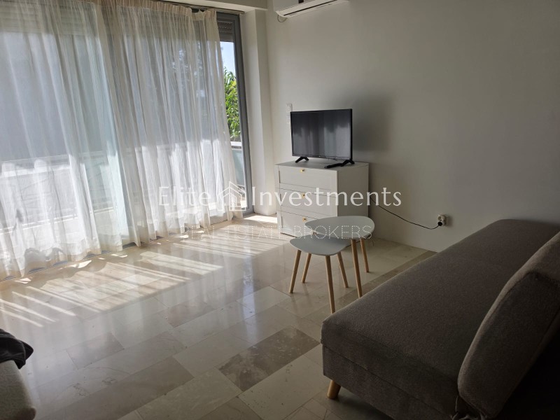 Studio / γκαρσονιέρα 35 τ.μ. πρός ενοικίαση, Αθήνα - Νότια Προάστια, Βουλιαγμένη