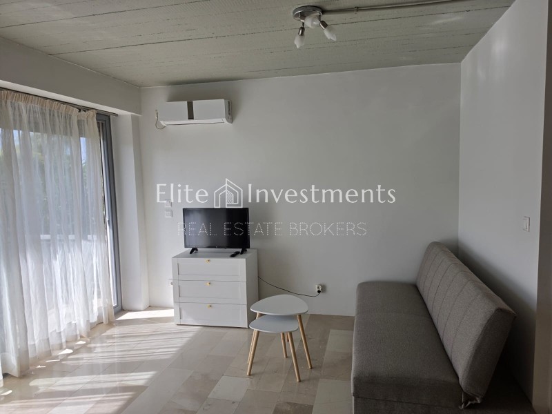 Studio / γκαρσονιέρα 35 τ.μ. πρός ενοικίαση, Αθήνα - Νότια Προάστια, Βουλιαγμένη