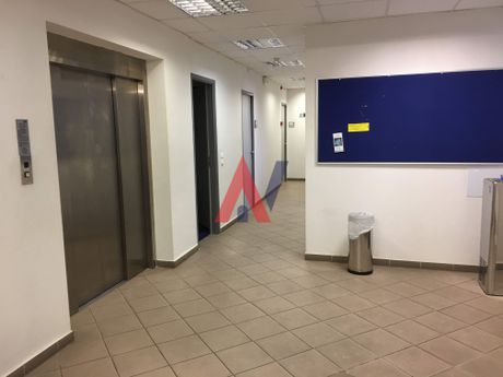Επιχειρηματικό κτίριο 2.400 τ.μ. για πώληση