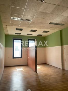 Office 60sqm for rent-Center