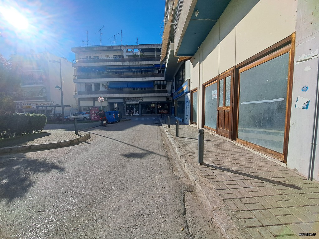 Κατάστημα 100 τ.μ. πρός ενοικίαση, Φθιώτιδας, Λαμία